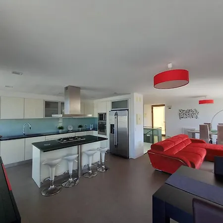 Silver Coast Heights K
